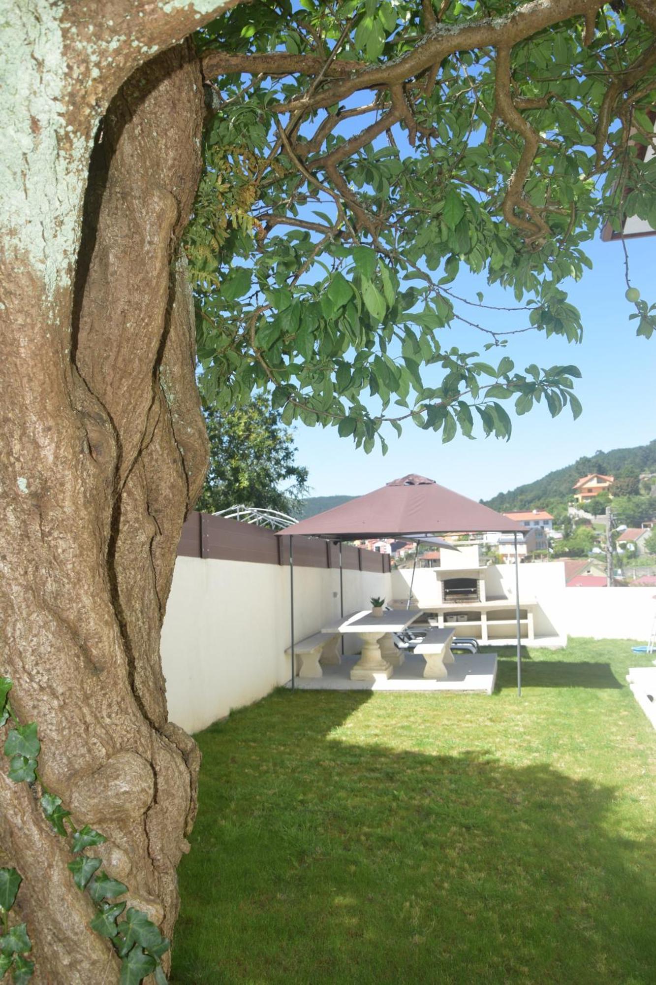 Casa En Chapela, Con Vistas A La Ria De Vigo Villa Kültér fotó
