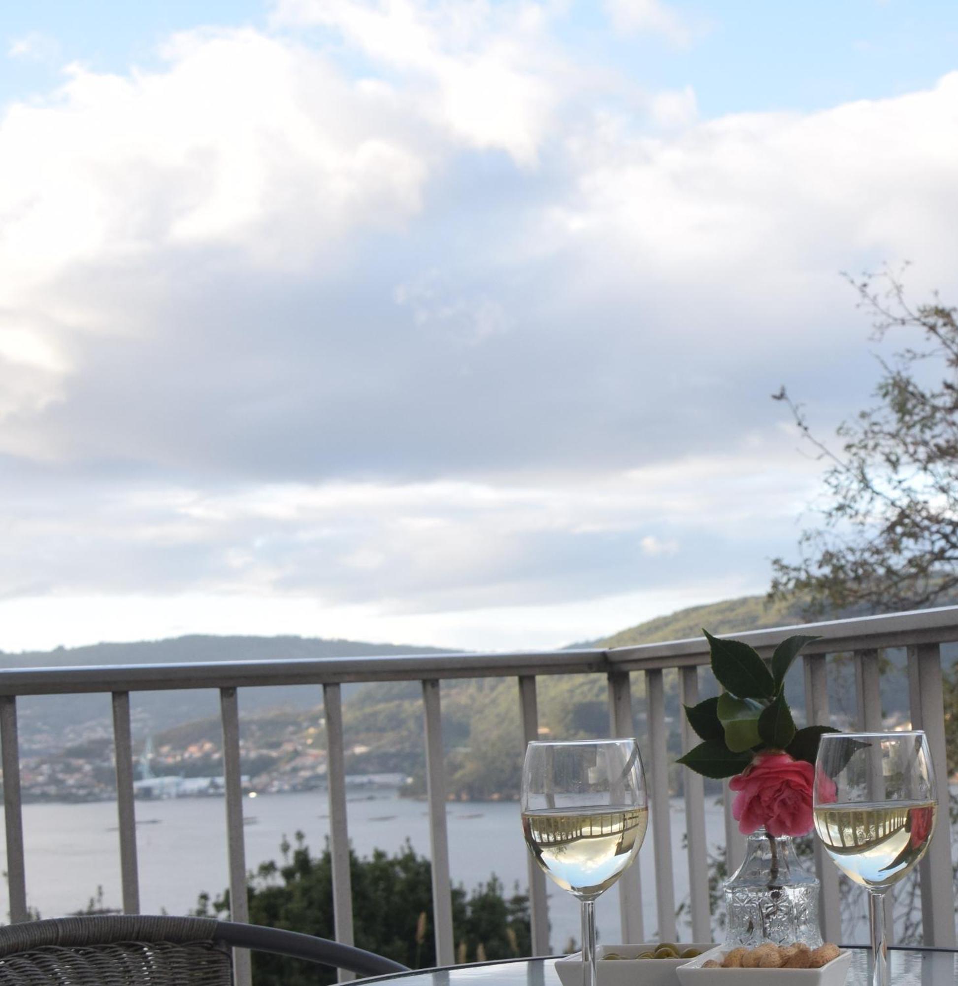 Casa En Chapela, Con Vistas A La Ria De Vigo Villa Kültér fotó